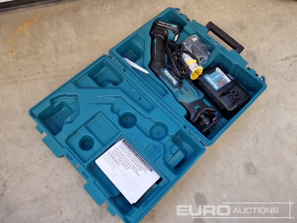Unused Makita RJ03 12v Recip Saw, 2 Batteries, Charger, Case - Construction equipment: picture 4 Unused Makita RJ03 12v Recip Saw, 2 Batteries, Charger, Case - Construction equipment: picture 4