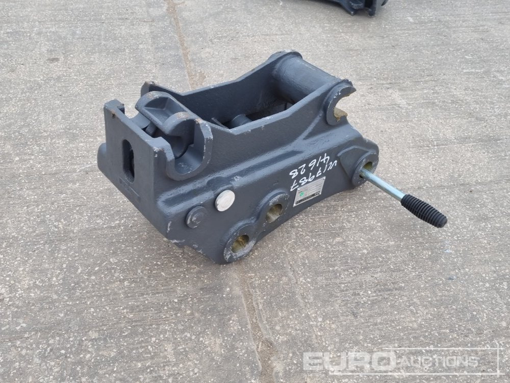 Unused Miller Manual QH 45mm Pin to suit 4-6 Ton Excavator - Quick coupler: picture 1 Unused Miller Manual QH 45mm Pin to suit 4-6 Ton Excavator - Quick coupler: picture 1