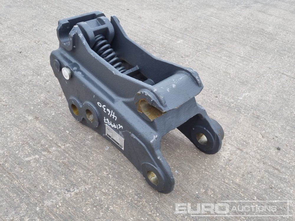 Unused Miller Manual QH 45mm Pin to suit 4-6 Ton Excavator - Quick coupler: picture 3 Unused Miller Manual QH 45mm Pin to suit 4-6 Ton Excavator - Quick coupler: picture 3