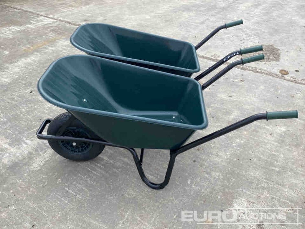 Unused Plastic Tub Wheelbarrow (2 of) - Construction equipment: picture 2 Unused Plastic Tub Wheelbarrow (2 of) - Construction equipment: picture 2