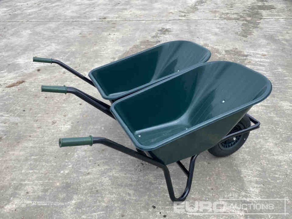 Unused Plastic Tub Wheelbarrow (2 of) - Construction equipment: picture 5 Unused Plastic Tub Wheelbarrow (2 of) - Construction equipment: picture 5