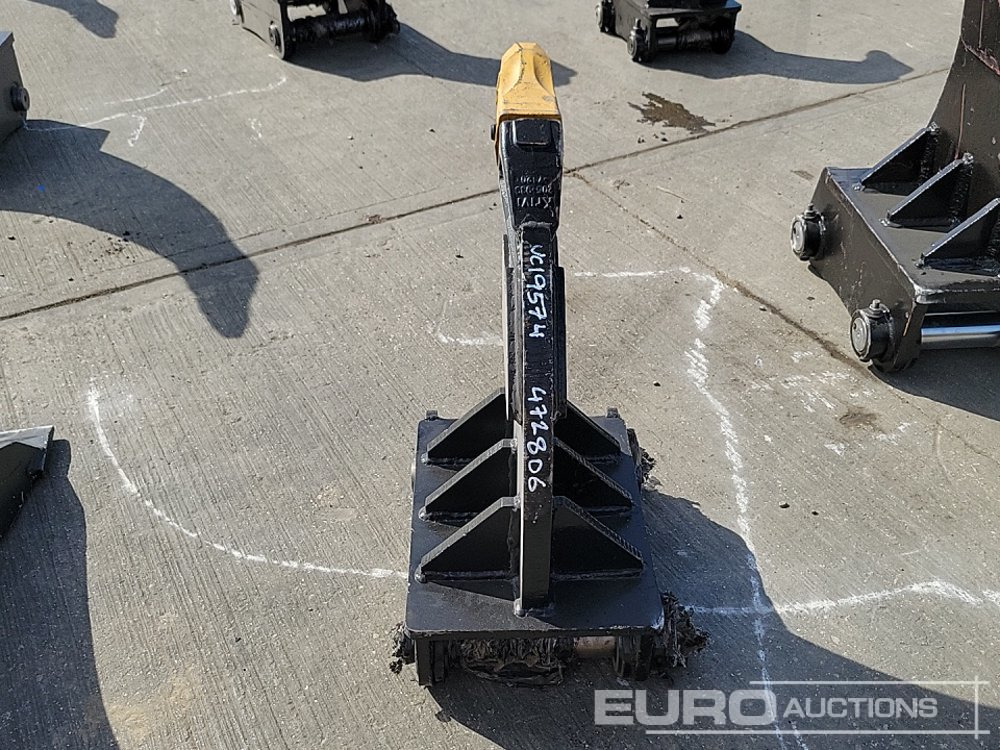 Unused Ripper 65mm Pin to suit 13 Ton Excavator - Bucket: picture 4 Unused Ripper 65mm Pin to suit 13 Ton Excavator - Bucket: picture 4