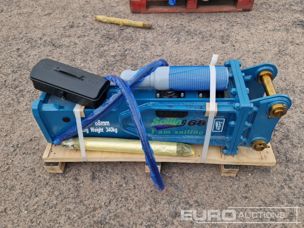 Unused Sailing 68 Hydraulic Breaker 45mm Pin to suit 4-6 Ton Excavator - Hydraulic hammer: picture 2 Unused Sailing 68 Hydraulic Breaker 45mm Pin to suit 4-6 Ton Excavator - Hydraulic hammer: picture 2