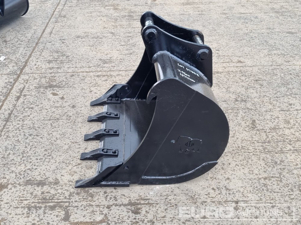 Unused Sany 36" Digging Bucket 50mm Pin to suit 6-8 Ton Excavator - Bucket: picture 4 Unused Sany 36" Digging Bucket 50mm Pin to suit 6-8 Ton Excavator - Bucket: picture 4