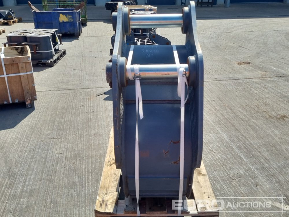 Unused Strickland 18" Digging Bucket 80mm Pin to suit 20 Ton Excavator - Bucket: picture 4 Unused Strickland 18" Digging Bucket 80mm Pin to suit 20 Ton Excavator - Bucket: picture 4