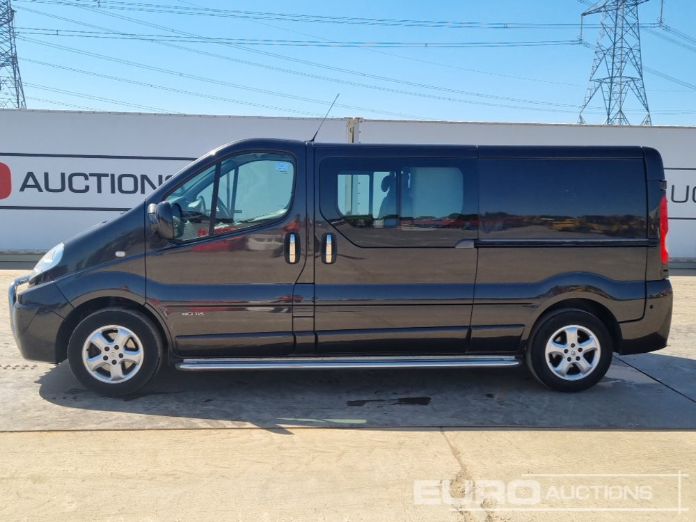 2010 Renault Trafic Sport - Van: picture 2 2010 Renault Trafic Sport - Van: picture 2