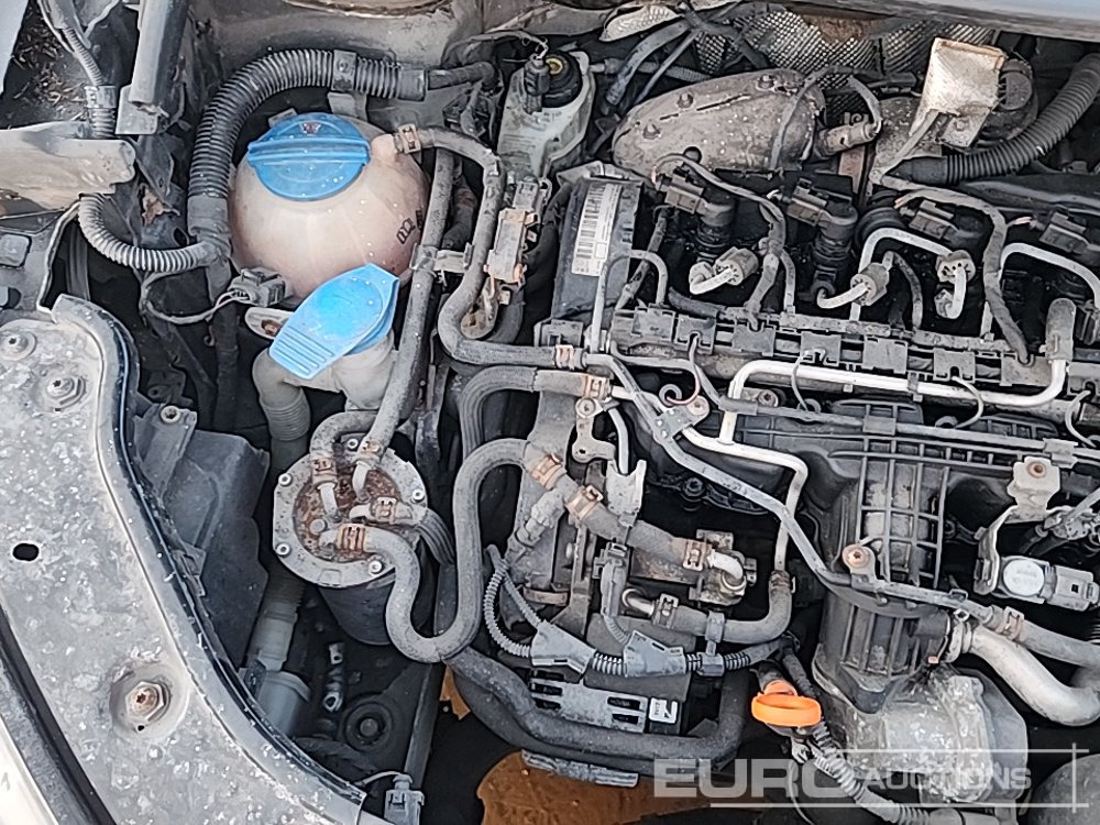 Van 2011 Volkswagen Caddy: picture 32 Van 2011 Volkswagen Caddy: picture 32