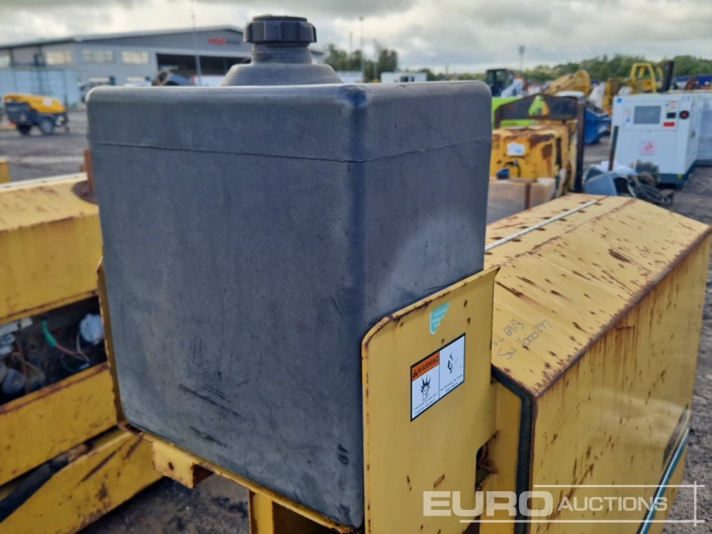 Vemeer Navigator Hydraulic Power Pack, Kubota Engine (No Pump) - Construction equipment: picture 5 Vemeer Navigator Hydraulic Power Pack, Kubota Engine (No Pump) - Construction equipment: picture 5