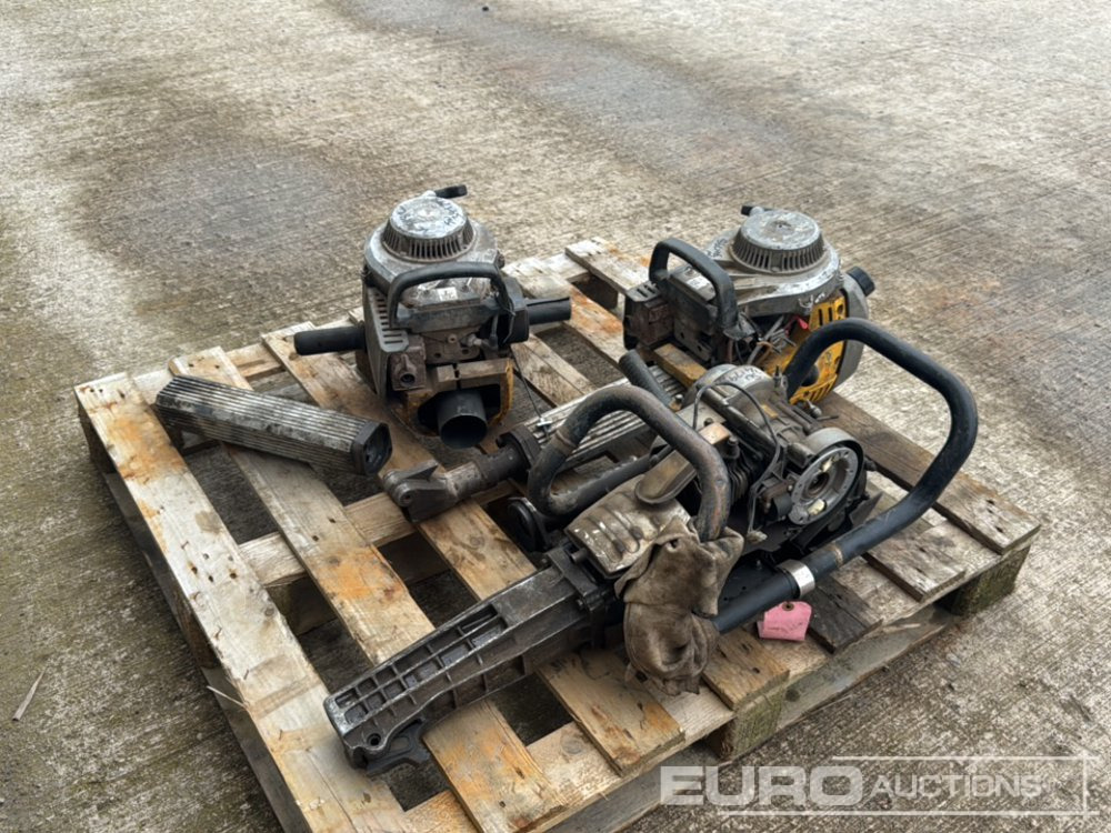Wacker Neuson & Atlas Copco Petrol Breaker (3 of)(Spares) - Asphalt machine: picture 4 Wacker Neuson & Atlas Copco Petrol Breaker (3 of)(Spares) - Asphalt machine: picture 4