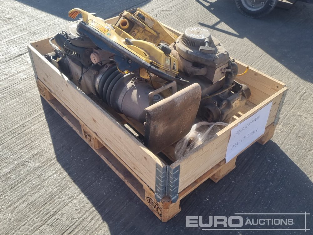 Wacker Neuson Petrol Trench Compactor (2 of) (Spares) - Asphalt machine: picture 5 Wacker Neuson Petrol Trench Compactor (2 of) (Spares) - Asphalt machine: picture 5