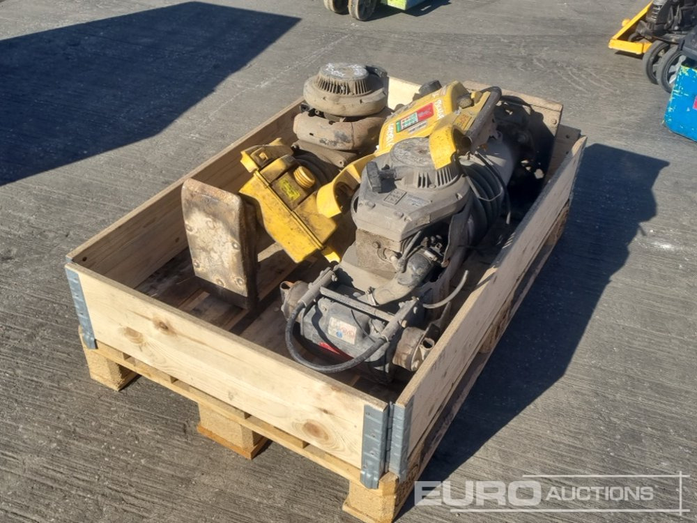Wacker Neuson Petrol Trench Compactor (2 of) (Spares) - Asphalt machine: picture 3 Wacker Neuson Petrol Trench Compactor (2 of) (Spares) - Asphalt machine: picture 3