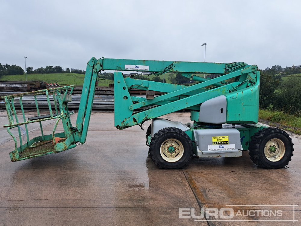Wheeled Articulated Boom Lift Access Platform (Non Runner) - Aerial platform: picture 2 Wheeled Articulated Boom Lift Access Platform (Non Runner) - Aerial platform: picture 2