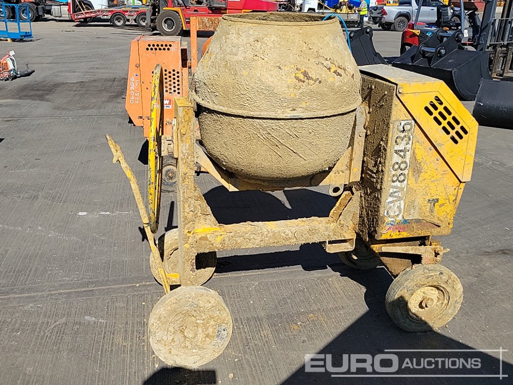 Winget Diesel Cement Mixer, Electric Start Yanmar Engine - Concrete mixer: picture 2 Winget Diesel Cement Mixer, Electric Start Yanmar Engine - Concrete mixer: picture 2