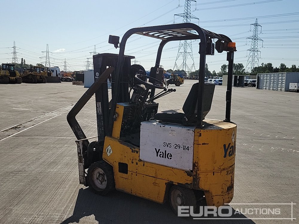 Yale ERC040ABN - Forklift: picture 3 Yale ERC040ABN - Forklift: picture 3