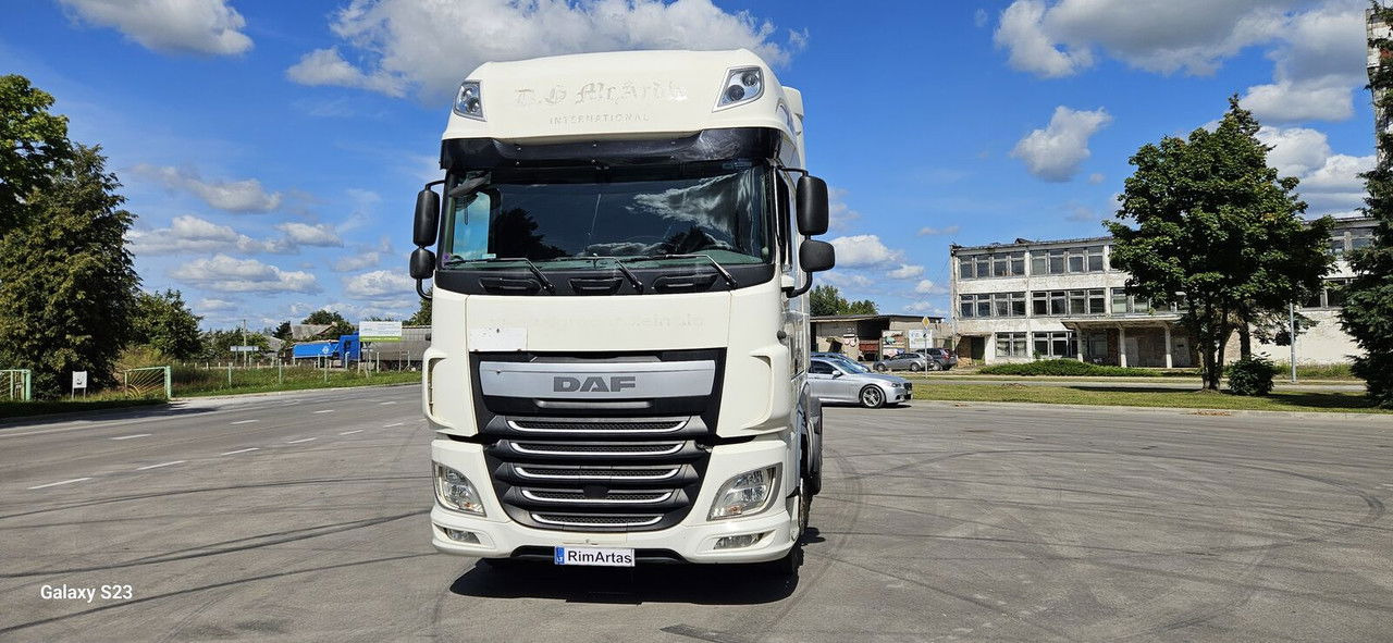DAF XF 105.460 - Tractor unit: picture 3 DAF XF 105.460 - Tractor unit: picture 3