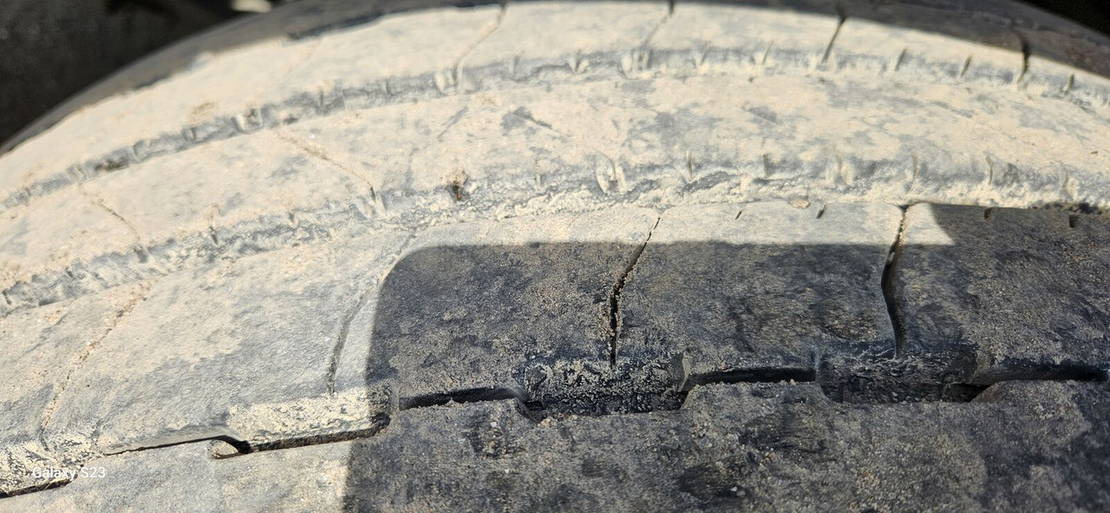 Tractor unit Mercedes-Benz Actros 2540: picture 11