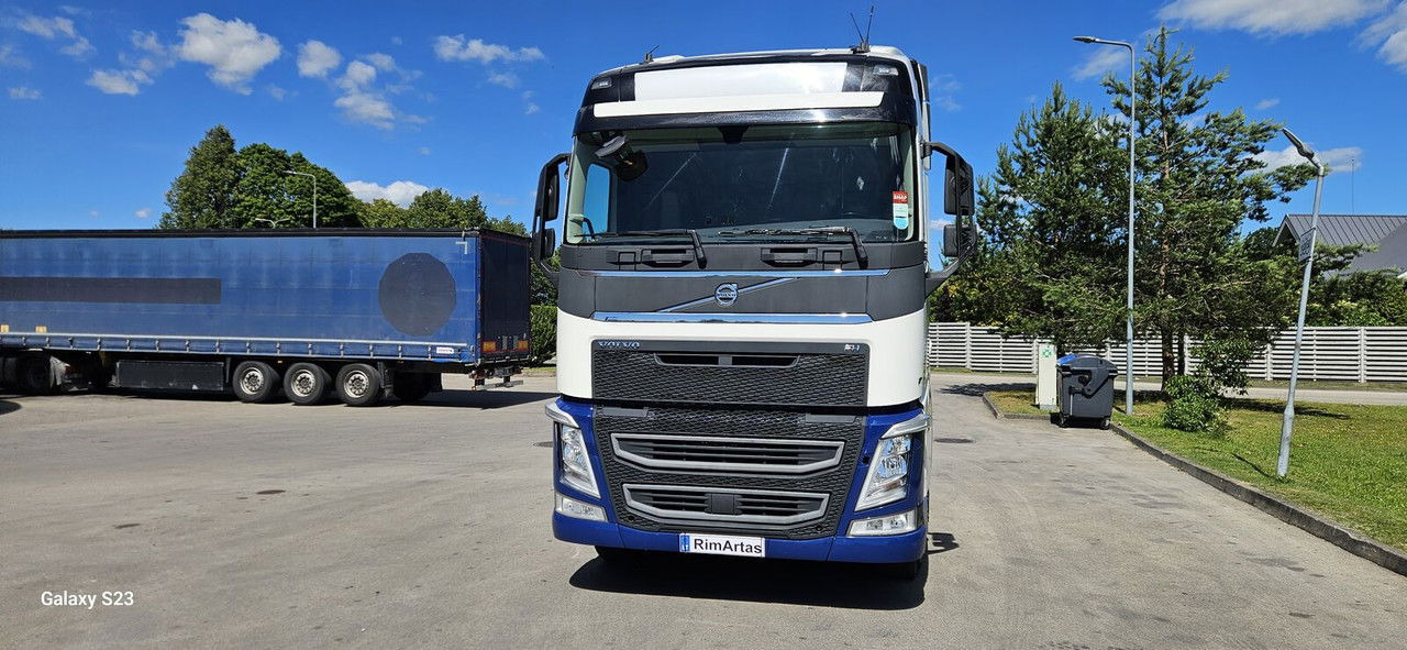 Volvo FH 500 - Tractor unit: picture 5 Volvo FH 500 - Tractor unit: picture 5