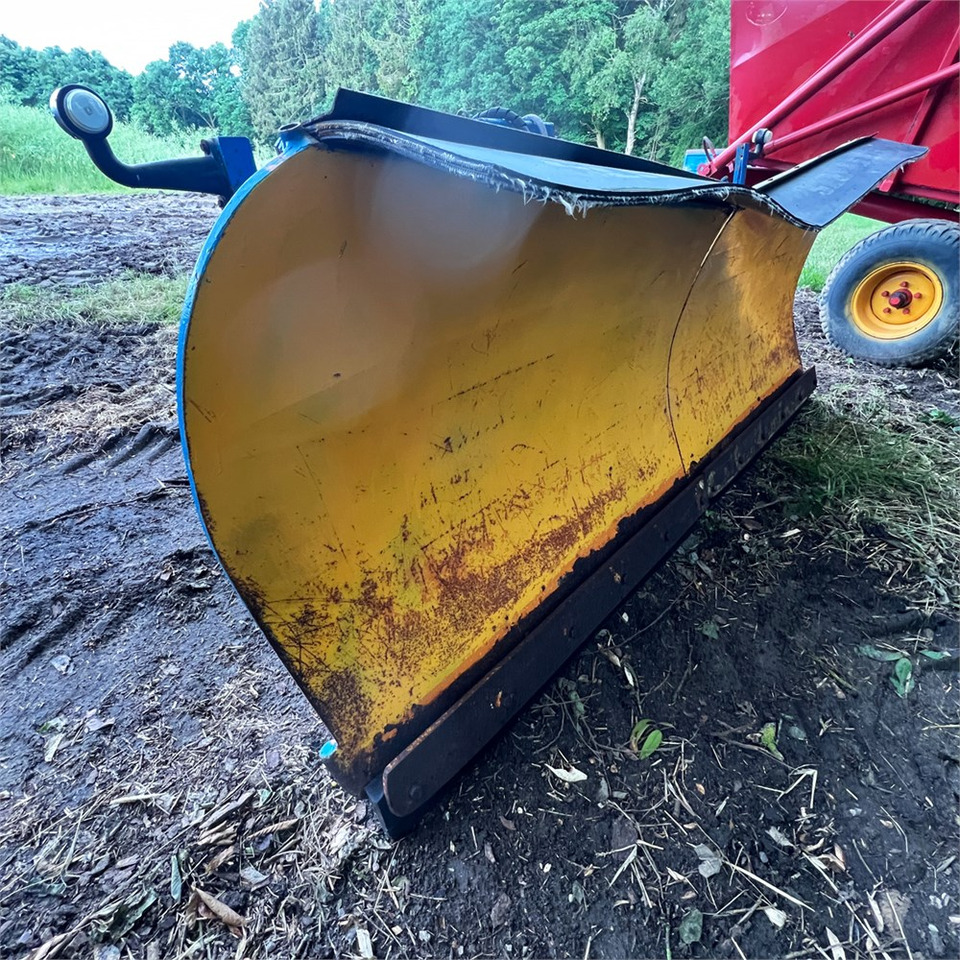 ABC SHL 2704 - Blade for Construction machinery: picture 3 ABC SHL 2704 - Blade for Construction machinery: picture 3