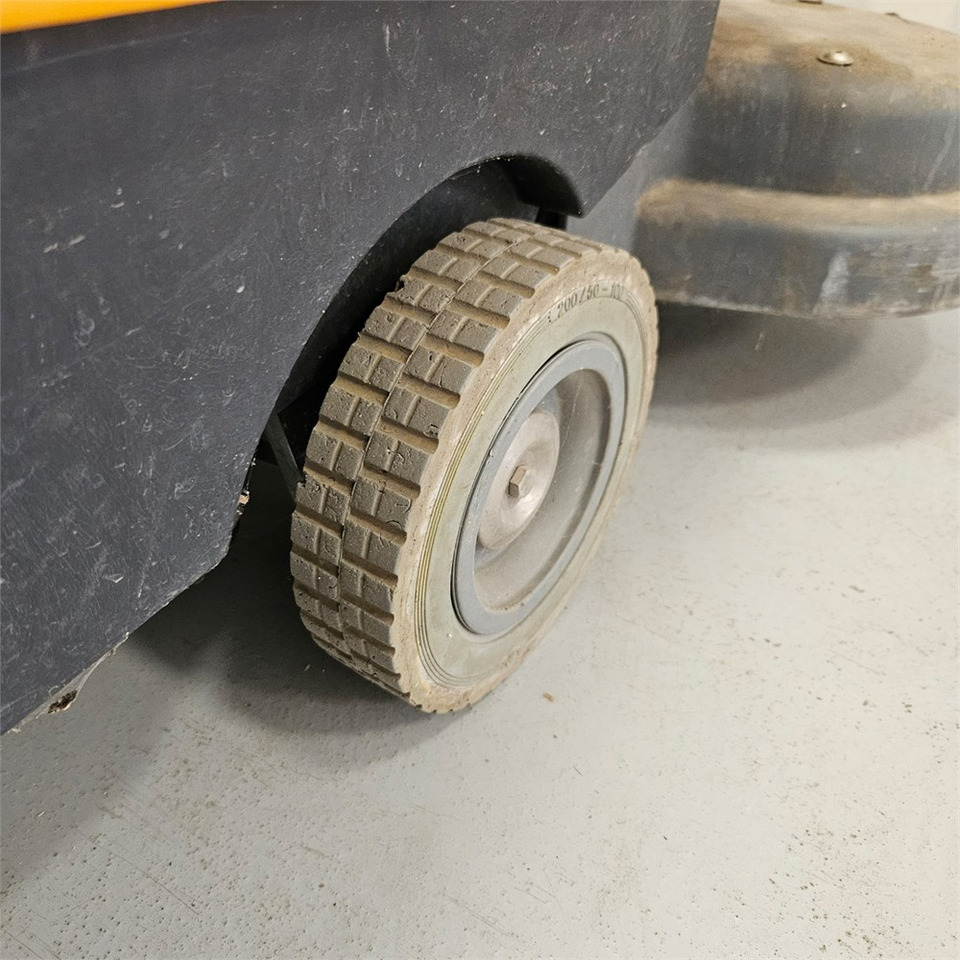 Scrubber dryer ABC Swingo 1250 B: picture 20 Scrubber dryer ABC Swingo 1250 B: picture 20