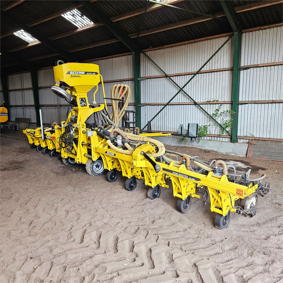 Bednar RN 9600 12 rk - Sowing equipment: picture 1 Bednar RN 9600 12 rk - Sowing equipment: picture 1