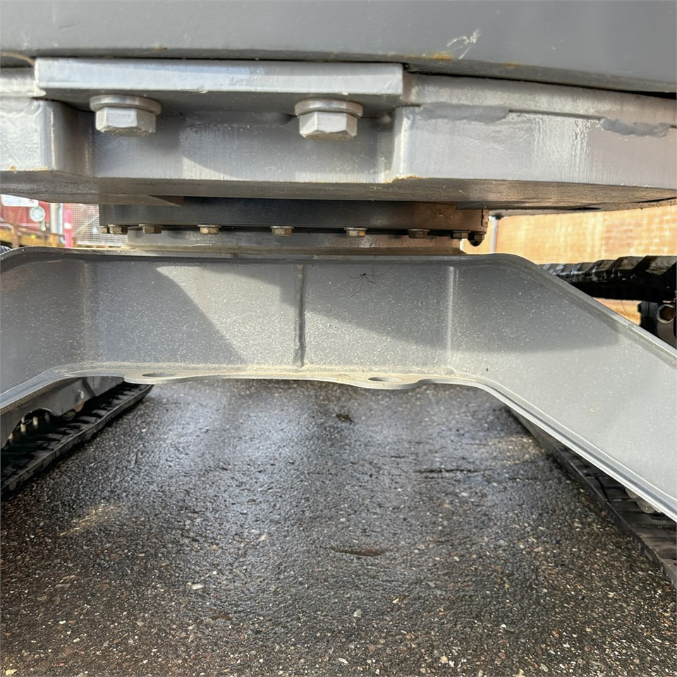 Mini excavator Bernards 2.7EXKA: picture 42