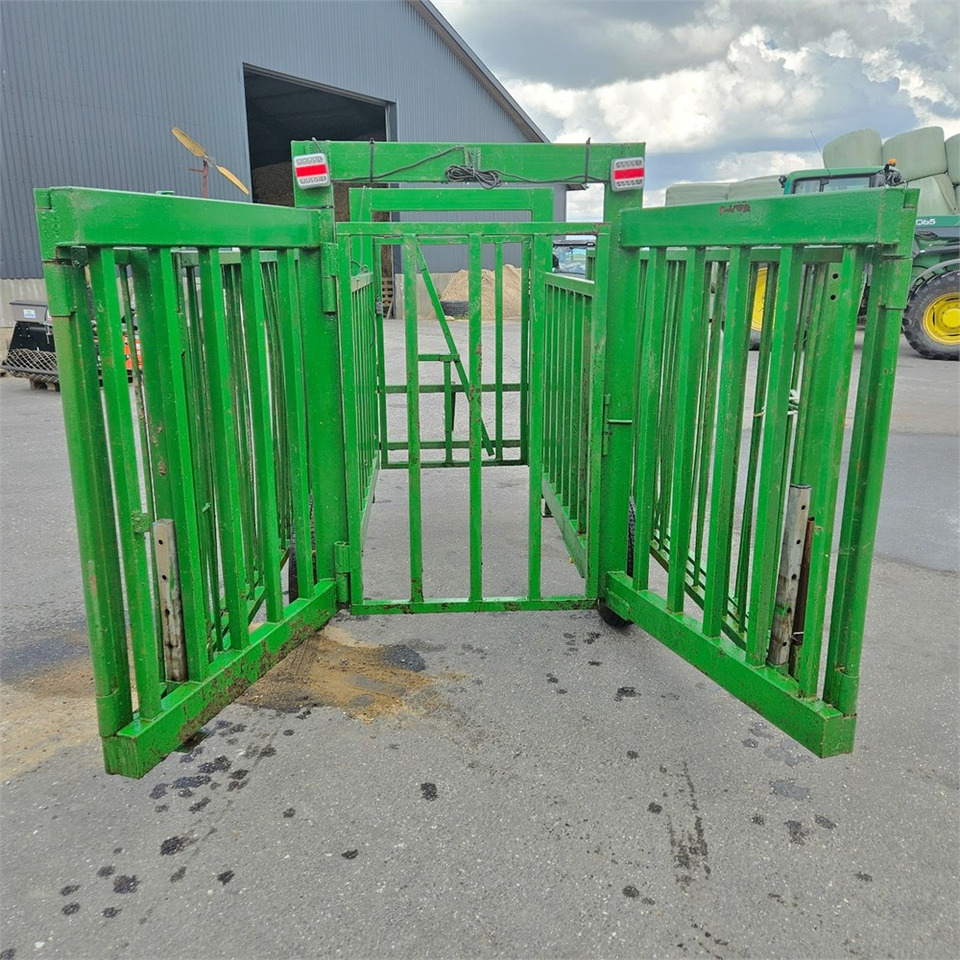 C N Agro Unknown - Livestock equipment: picture 5 C N Agro Unknown - Livestock equipment: picture 5