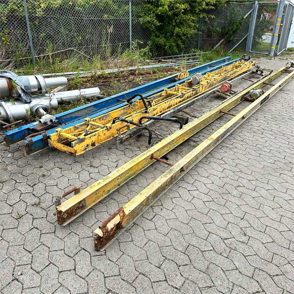 Dynapac Vibrator - Concrete equipment: picture 1 Dynapac Vibrator - Concrete equipment: picture 1