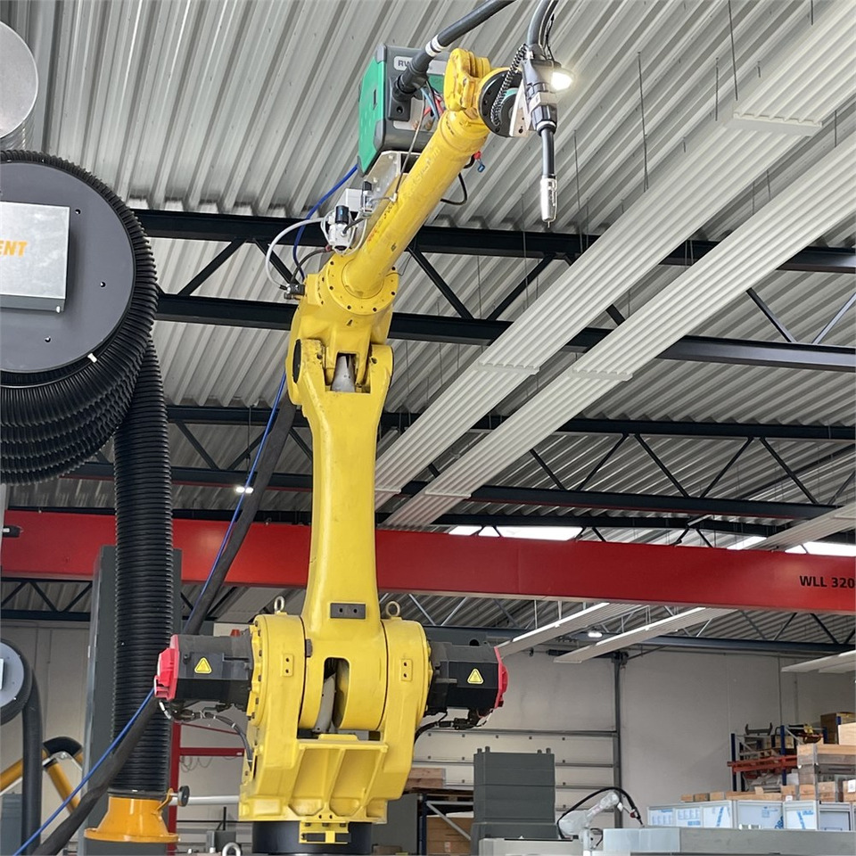 Fanuc Robot S-500 iB - Welding equipment: picture 2 Fanuc Robot S-500 iB - Welding equipment: picture 2