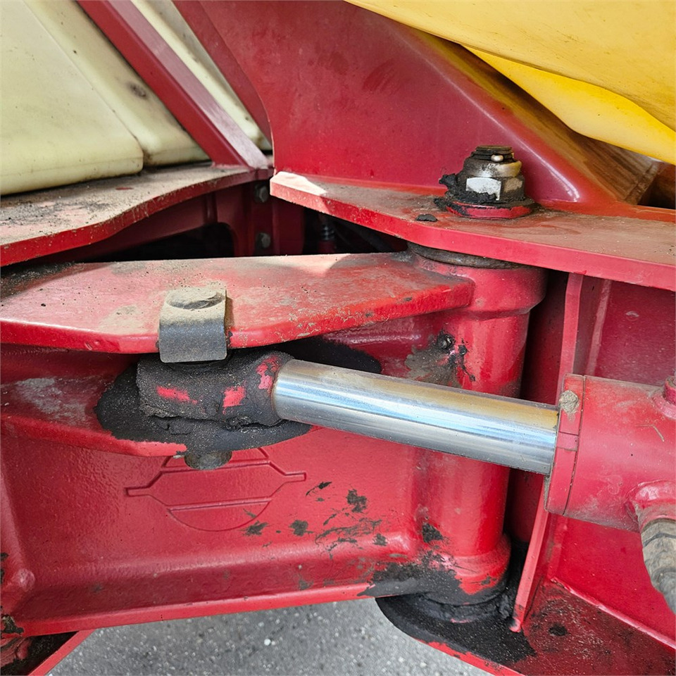 Sprayer Hardi CM 11: picture 23 Sprayer Hardi CM 11: picture 23