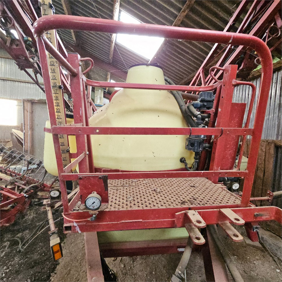 Leasing of Hardi CM2 Commander 2.800 l Hardi CM2 Commander 2.800 l: picture 17