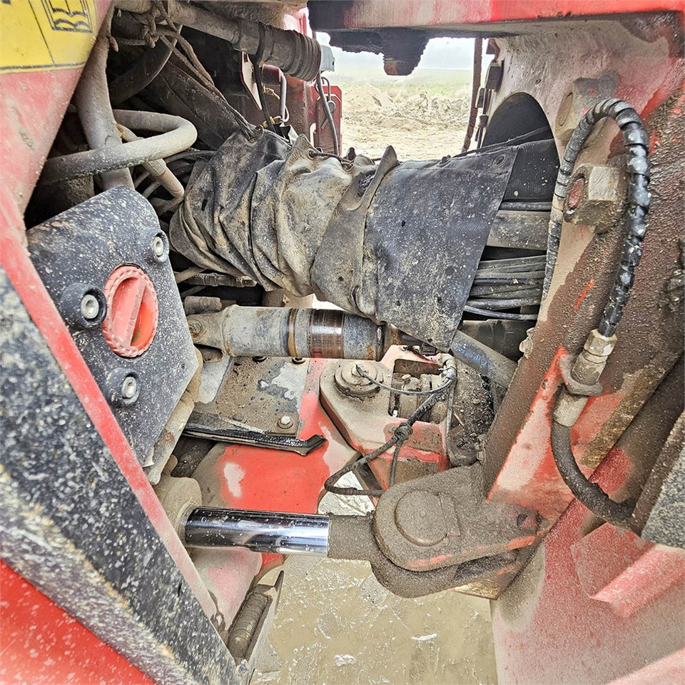 Backhoe loader Huddig 1260 B: picture 46