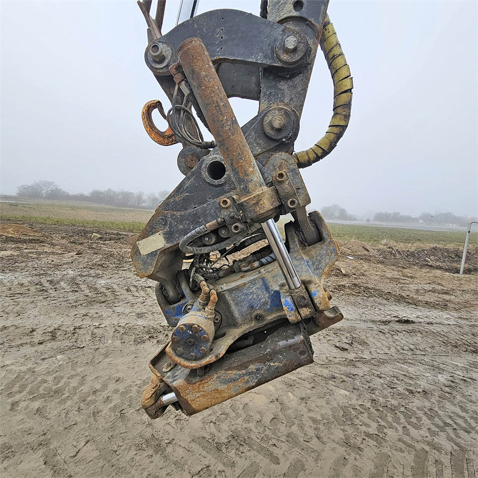 Backhoe loader Huddig 1260 B: picture 33