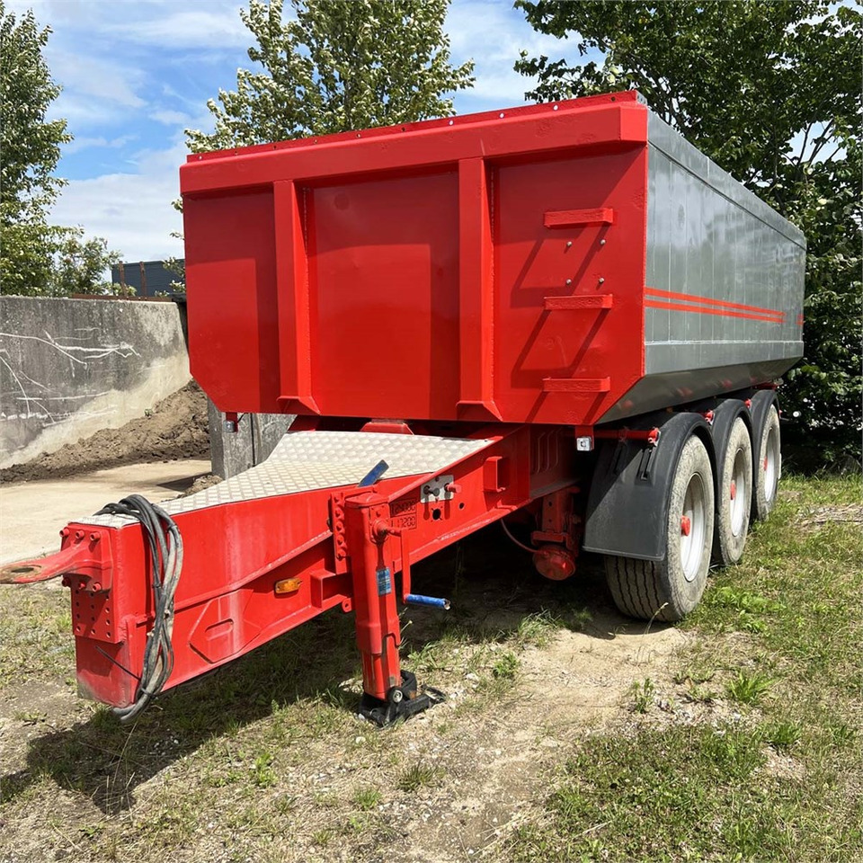 Kel-Berg 24 tons Tip - Tipper trailer: picture 5 Kel-Berg 24 tons Tip - Tipper trailer: picture 5
