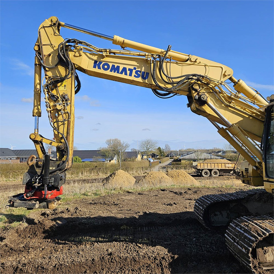 Komatsu PC210 - Crawler excavator: picture 4 Komatsu PC210 - Crawler excavator: picture 4