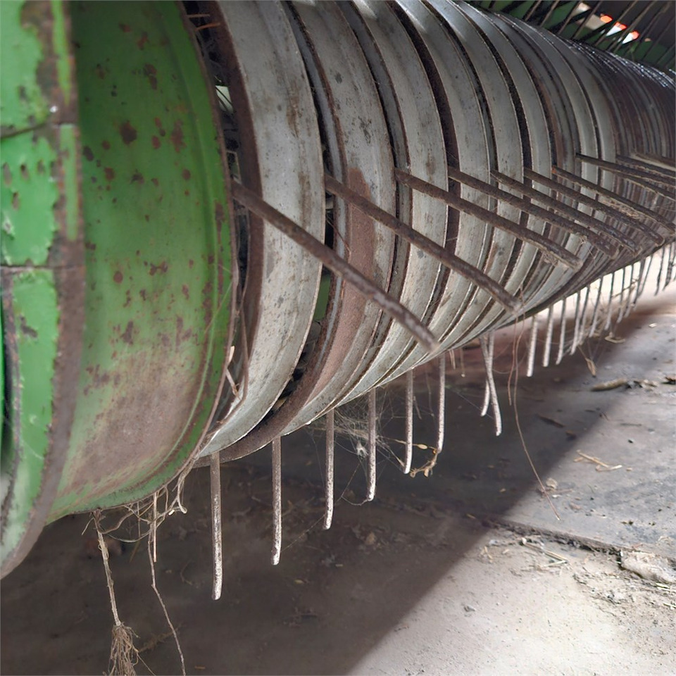 Hay and forage equipment Krone Big Pack 12130: picture 29