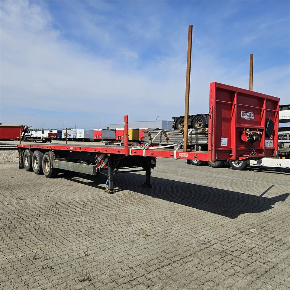 Pacton Flatbed - Dropside/ Flatbed semi-trailer: picture 2 Pacton Flatbed - Dropside/ Flatbed semi-trailer: picture 2