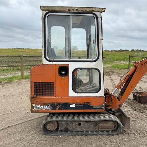 Schaeff HR 02 - Mini excavator: picture 3 Schaeff HR 02 - Mini excavator: picture 3