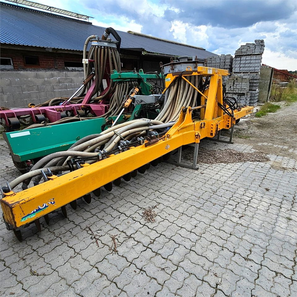 ..Select Make L 4450 - Fertilizing equipment: picture 1 ..Select Make L 4450 - Fertilizing equipment: picture 1