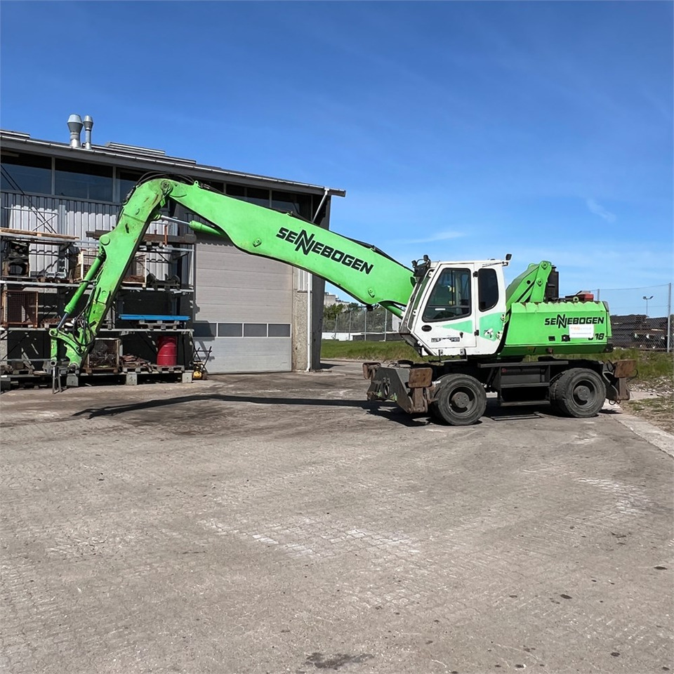 Sennebogen 818 M - Waste/ Industry handler: picture 5 Sennebogen 818 M - Waste/ Industry handler: picture 5