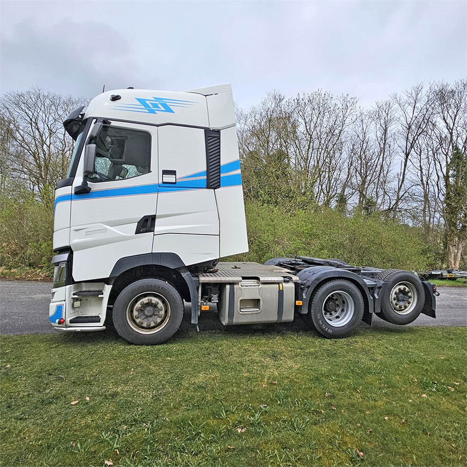 Renault T High 520 DTIM - Tractor unit: picture 2 Renault T High 520 DTIM - Tractor unit: picture 2