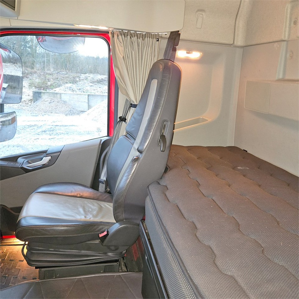 Leasing of Volvo FH 500 Volvo FH 500: picture 11