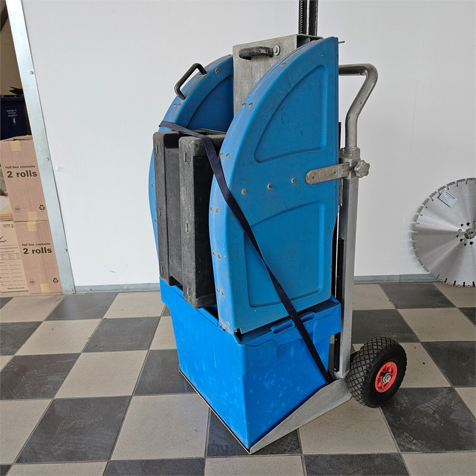 Tyrolit Wall Saw WSE811 - Asphalt machine: picture 5 Tyrolit Wall Saw WSE811 - Asphalt machine: picture 5