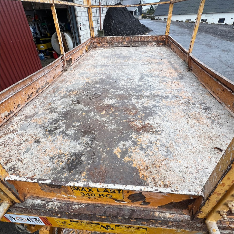 Scissor lift UpRight Tiger F5024-01: picture 11