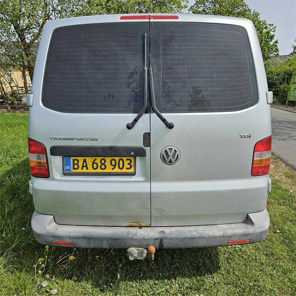 VW Transporter - Small van: picture 4 VW Transporter - Small van: picture 4