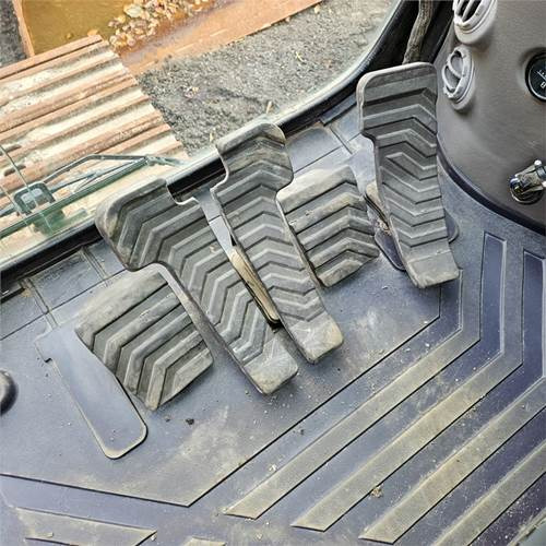 Leasing of Volvo EC300 EL Volvo EC300 EL: picture 17