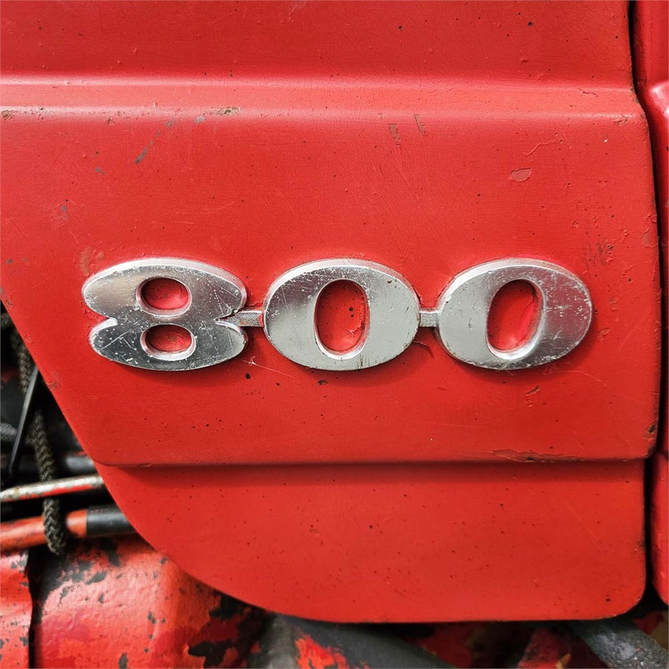 Farm tractor Volvo T800 B: picture 36