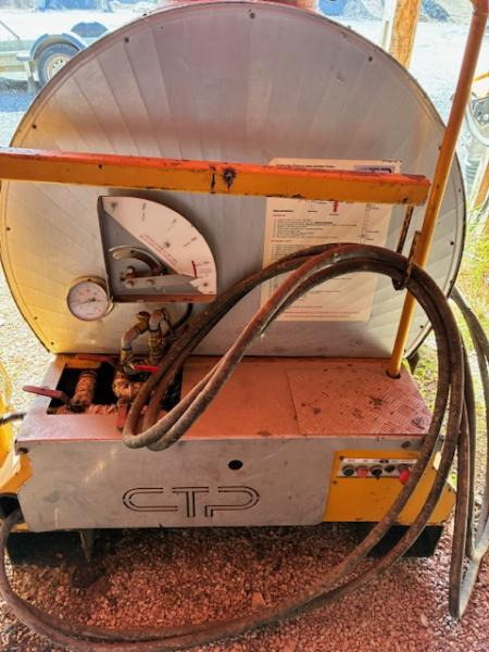 CTP BOUILLE SUR SKID 1000 LITRES - Asphalt distributor: picture 5 CTP BOUILLE SUR SKID 1000 LITRES - Asphalt distributor: picture 5