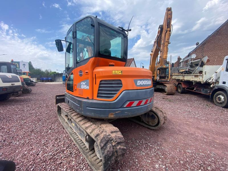 Mini excavator Doosan DX 85R-3: picture 8