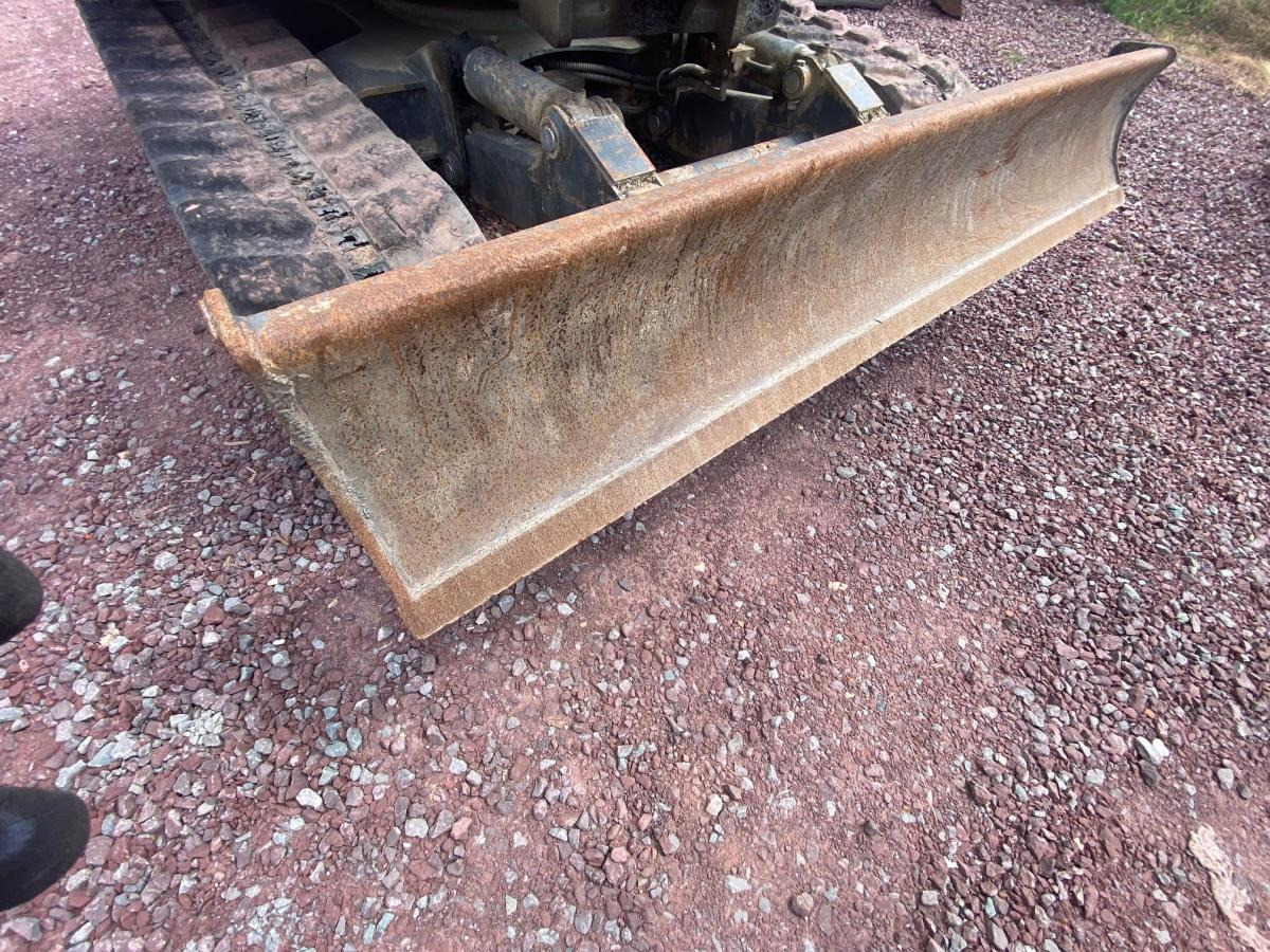 Mini excavator Doosan DX 85R-3: picture 12