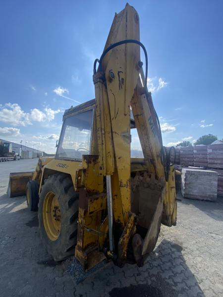 Massey Ferguson MF 500BII - Backhoe loader: picture 4 Massey Ferguson MF 500BII - Backhoe loader: picture 4